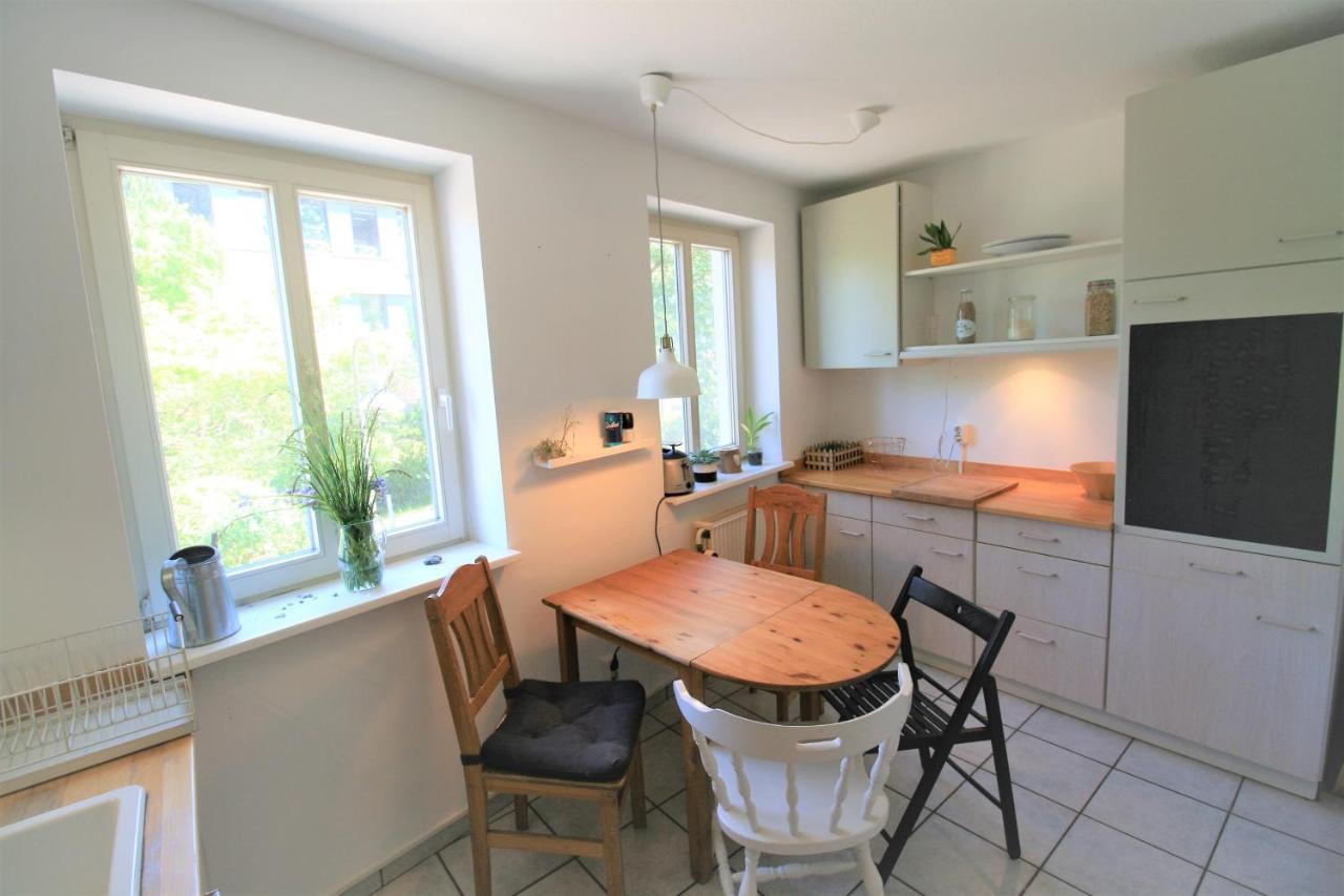 Zentrale Ferienwohnung „Treibholz“ Im Sonnenblumenhaus 弗伦斯堡 外观 照片